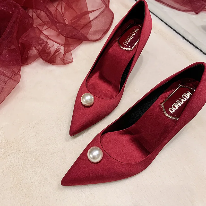 

HKXN 2021 Autumn New Fashion Wedding Shoes Wine Red Pearl with Satin Sexy High Heels Bridal Women Shoes Large Size 31-43