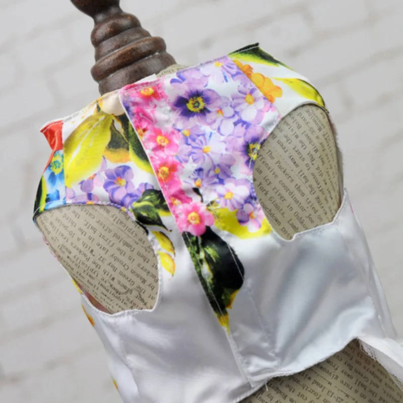 

Pet Dog Clothes Cute Polka Dot Ribbon Dress Sleeveless T-Shirt Dress Sundress Princess Party Small Dog Skirt Clothing 2021