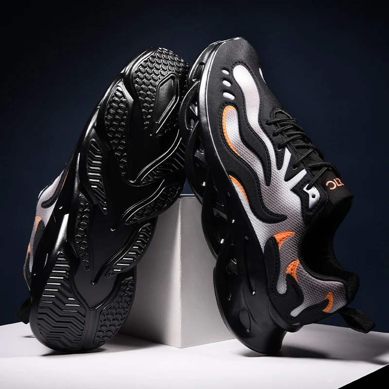 Дизайнерские мужские тройные кроссовки с массажными лезвиями белого цвета Nyfw 270