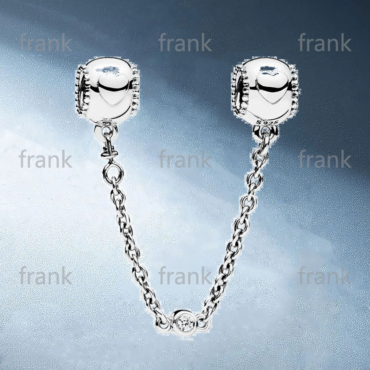 

796457CZ EMBOSSED HEARTS SAFETY CHAIN