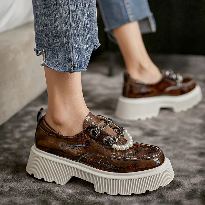 

2021 New leather platform deep mouth single shoes, vintage pearl women's boots, square tip platform platform platform platform