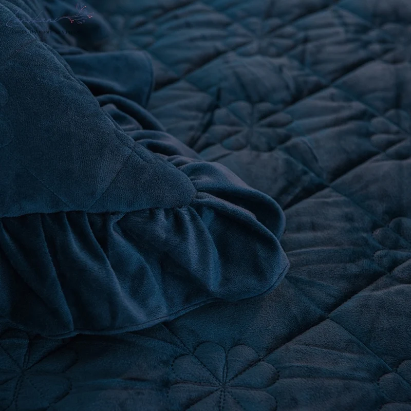 

Bedspread On The Bed Super Soft Crystal Velvet Bedspreads For Bed Covers Home Linens Quilt Quilting Coverlet Blanket Pillowcases