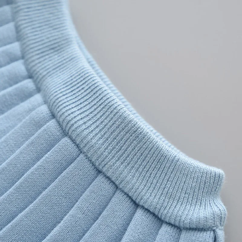 

New 2021 Girls Casual Navy Knit Suit Spring And Autumn Baby Girl Knitted Cardigan + Pleated Skirt One-piece Delivery TZ0050