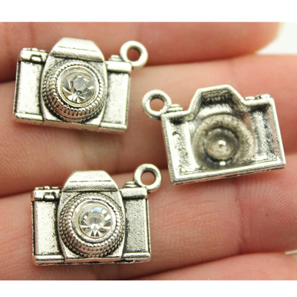 

WYSIWYG 10pcs 20x16mm Camera Charm Pendant Antique Silver Color Camera Charm Camera With Crystal Charm For Jewelry Making