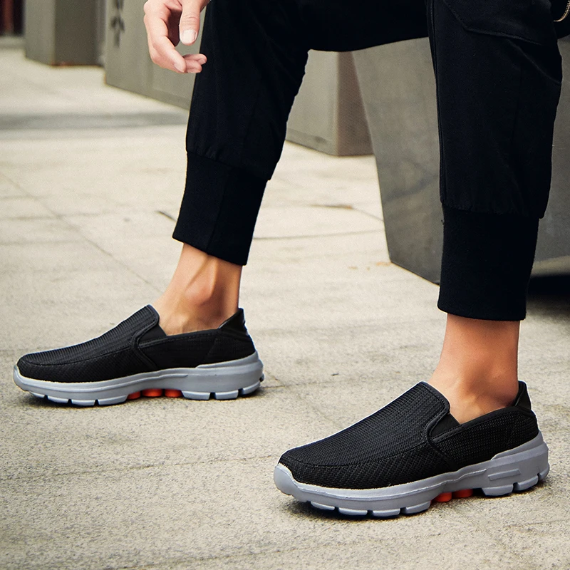 Мужские лоферы на плоской подошве без застежки дышащие повседневные