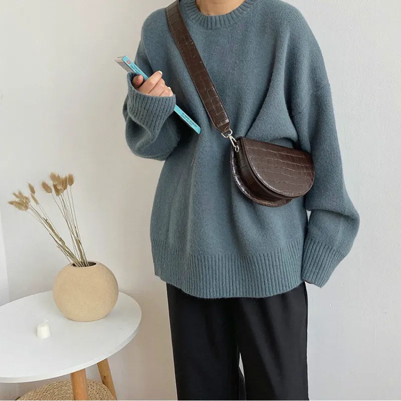 Женская сумка с узором крокодиловая кожа полукруглая мини через плечо 2019|Сумки