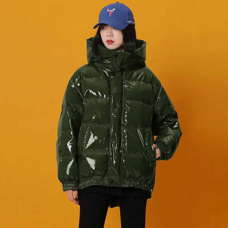 ArmyGreen Зима новые яркие цвета Короткие яркие Хлопковые женские пальто платье с открытыми плечами большой размер свободные нерегулярные подол теплая Глянцевая куртка для женщин 566 - Цвет: ArmyGreen