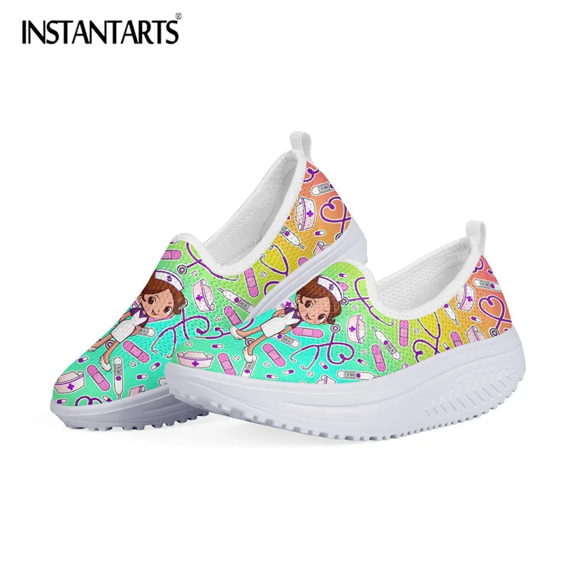 

Женские кроссовки для фитнеса INSTANTARTS, милая медицинская обувь на плоской подошве, с хирургическим рисунком, с градиентом, увеличивающие рос...