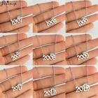 Jisensp год рождения ожерелье кулон с первоначальным номером Корона Шарм ожерелье Дружба для женщин девочек подарок на день рождения