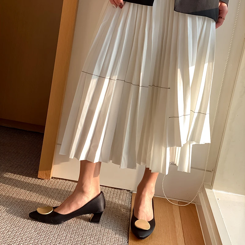 

Coolcept 2020 New Spring Women Pumps Fashion Metal Pointed Toe Square Heel Soft Shoes Women Daily Casual Footwear Size 33-43