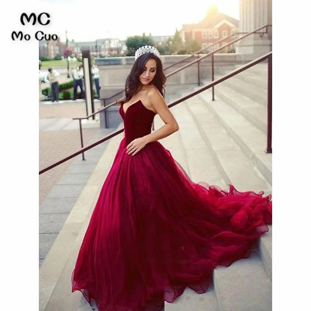 

Puffy Chic Burgundy A Line Ball Gown Prom Dress Sweetheart Tulle Sweep Train Lace Up Back Prom Dresses