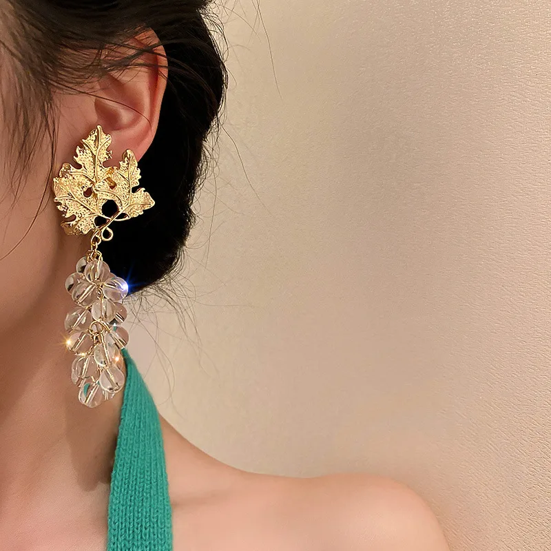 

Crystal leaf retro Earrings light Luxurious and fashionable long court style high-grade earrings for women