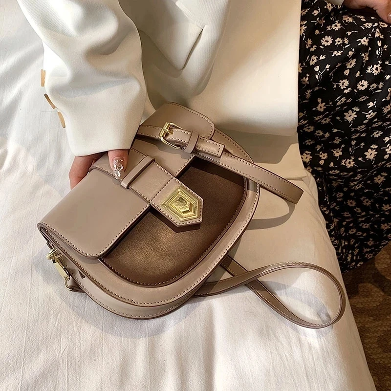 

Сумка-мессенджер Женская длинная, 2022