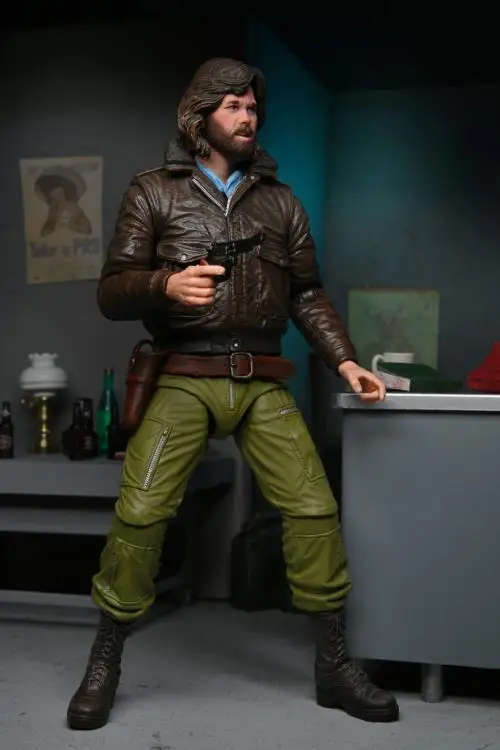 NECA 04901 Monster Jet Gang version of MacReady 7 &quothand action model | Игрушки и хобби