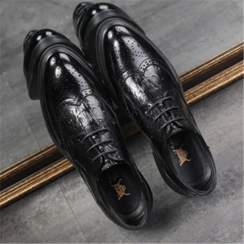 

Retro Bullock Design Men Classic Business Formal Shoes Pointed Toe Lace up leather shoes Men Oxford Dress Shoes Zapatos Hombre