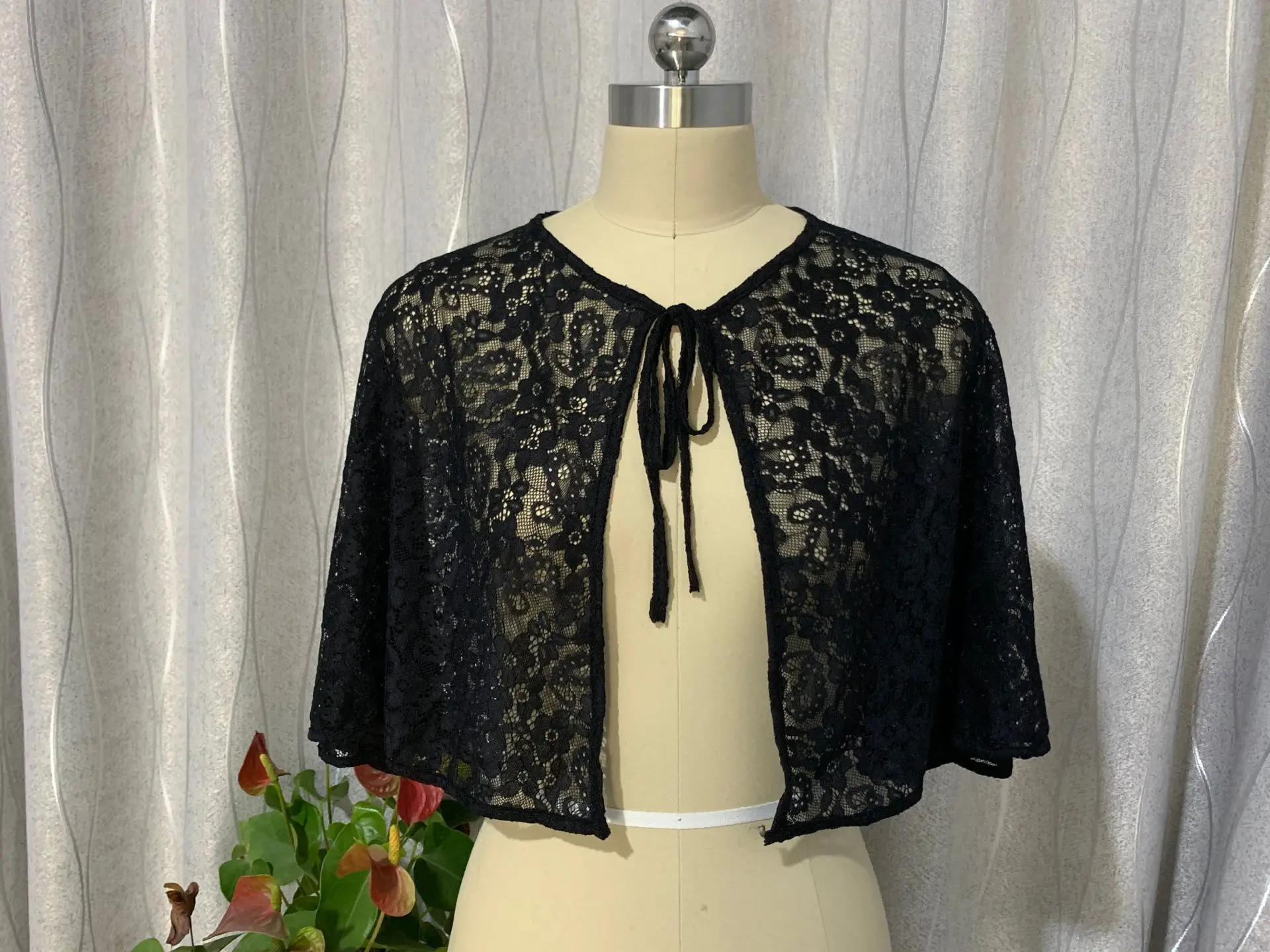 

Lace Bolero Capes Wedding Shawl Women Bridal Shawl Evening Wraps Outwear Jacket Vintage Wedding Accessories