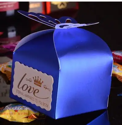 Royal Blue Love 100 шт, свадебные подарочные коробки для конфет с бабочкой, вечерние, фиолетовые - Цвет: Royal Blue Love