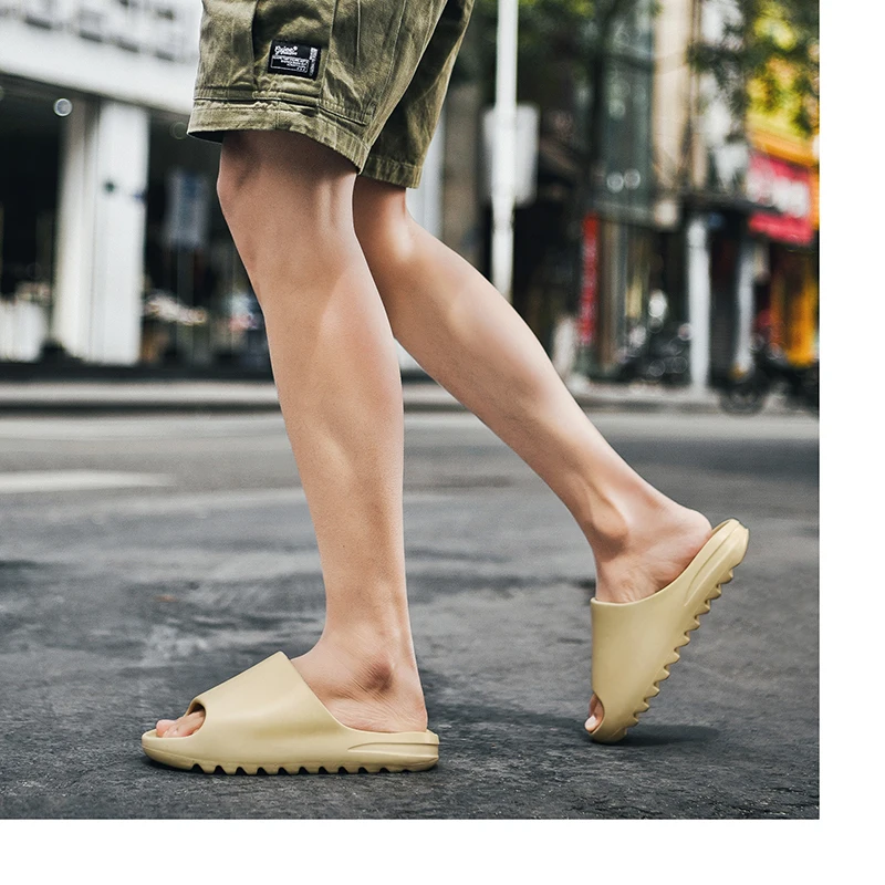 

New Fashion Summer Men's Slides Breathable Non-slip Male Slippers Soft Sole Flip-flops Outdoor/indoor Beach Sandals Big Size46