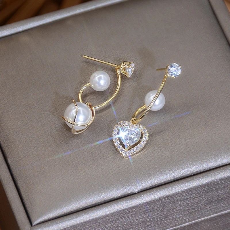 

Korean Fashion Asymmetry Big CZ Pearl Earring for Women Feminia Bling Zircon Stud Earrings Wedding Jewelry Pendant Bijoux Gift