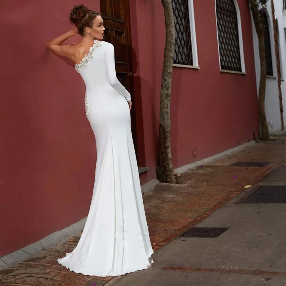 

Asymmetrical One-Shoulder Evening Dresses Ivory Mermaid / Trumpet Applique Sleeveless Party Gowns Sweep/Brush Floor length