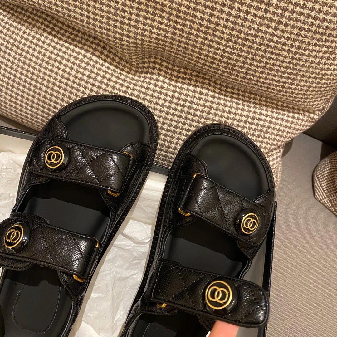 

Sexy Lady Casual fashion women sandals black matt leather Coins strappy flats shoes