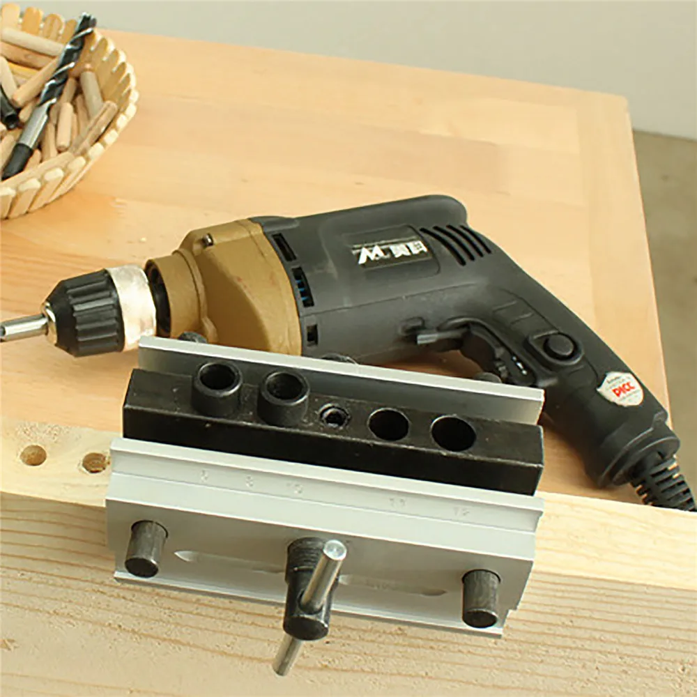 

Portable Drill Punch Locator Round Wood Self Centering Dowelling Jig Vertical Drilling Tools for Woodworking Professional Kits