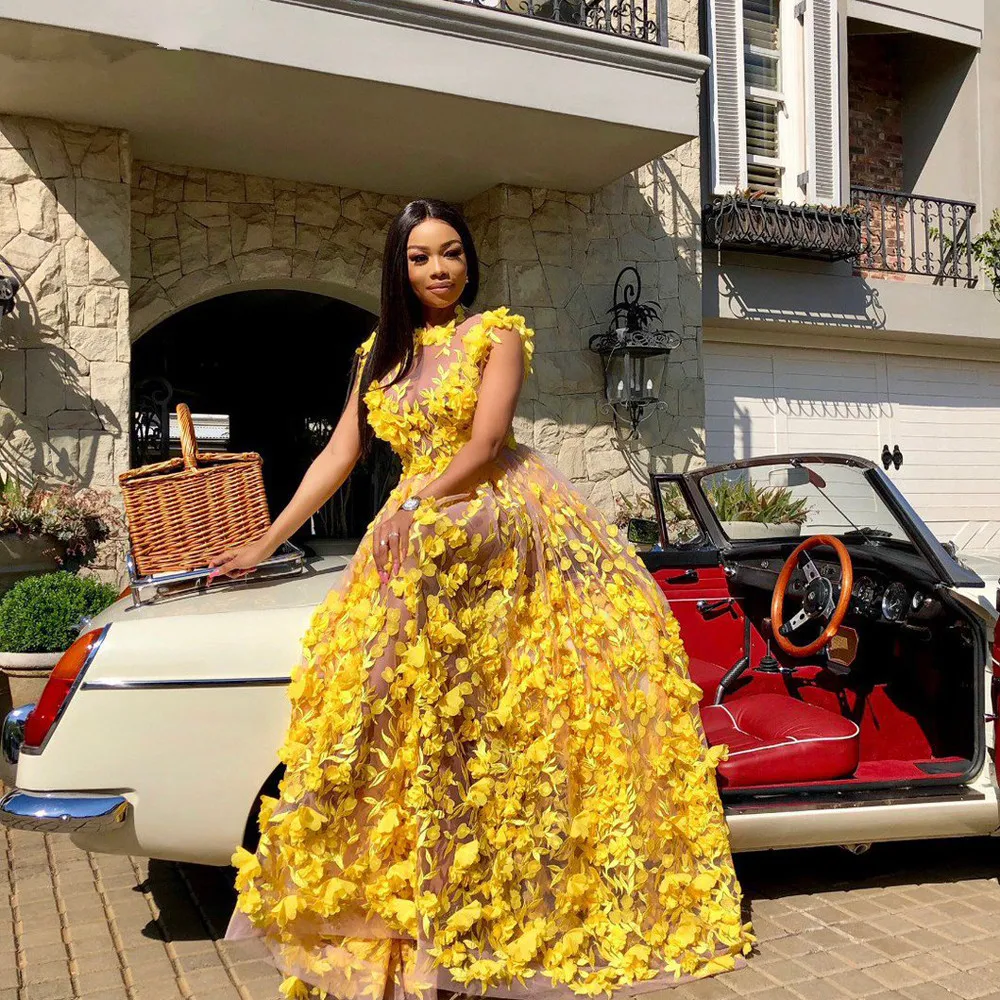 

African Yellow Plus Size Prom Dresses 2020 New Illusion 3D Flowers Sleeveless Sexy Evening Prom Party Gowns See Through