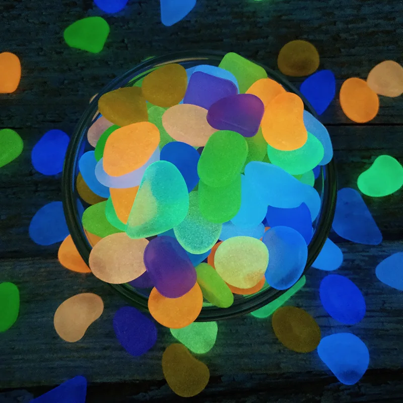 Светящиеся в саду камни для дорожек садовых патио лужайки