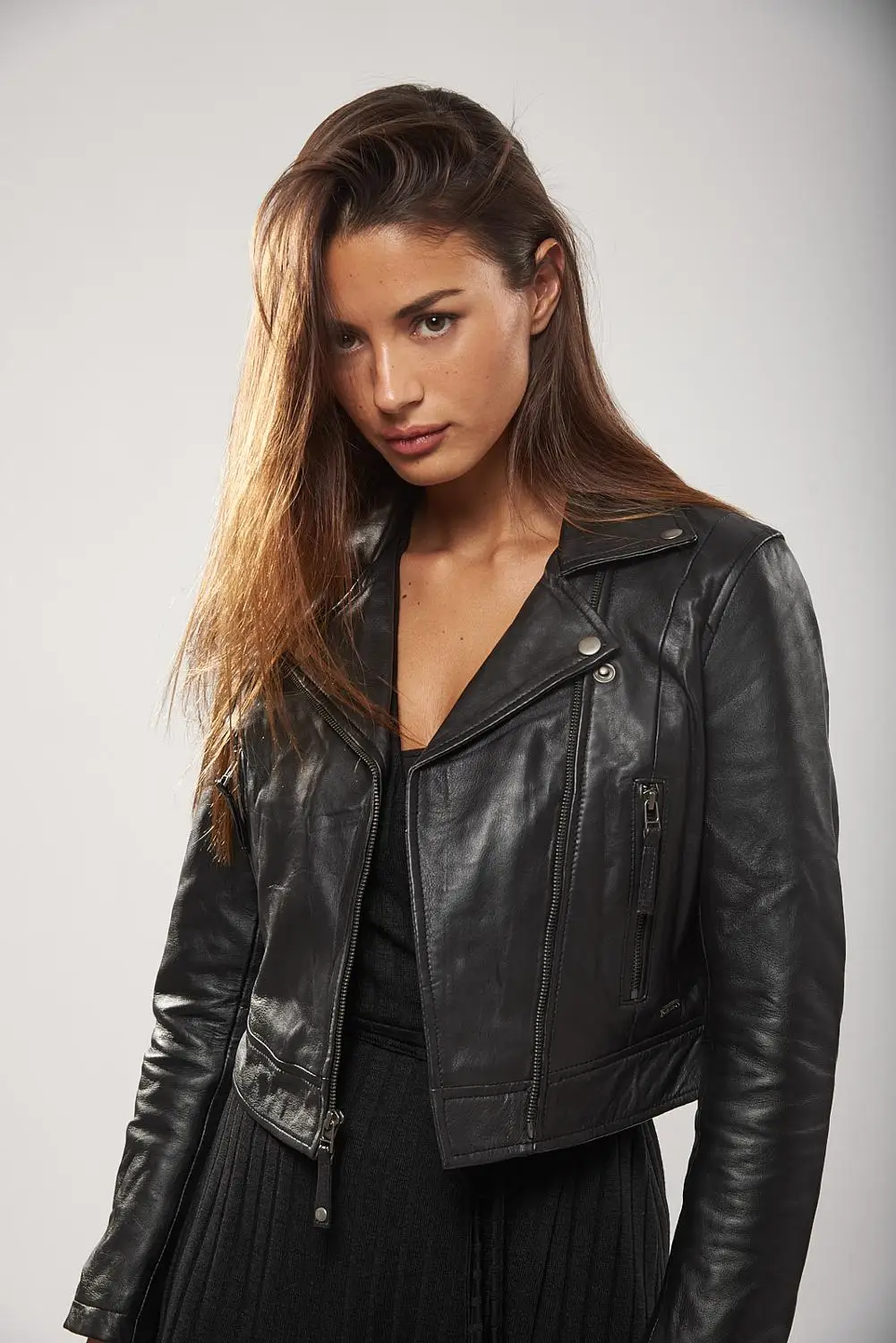 Куртка женская из натуральной овечьей кожи в байкерском стиле|Кожаные куртки| |