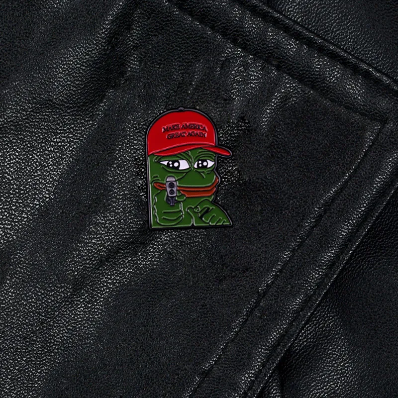 Эмалированный значок с мемом Дональда Трампа Пепе | Украшения и аксессуары