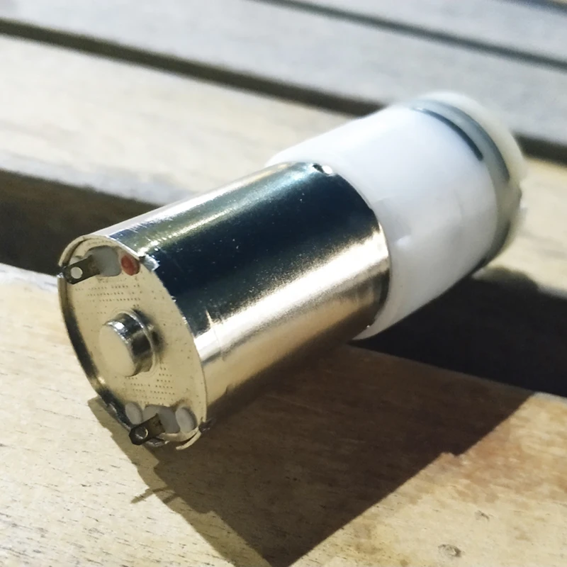 DC 12V 700 мл/м потока низкая Шум мотор мини водяной насос для питьевой фонтан |