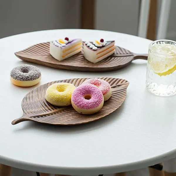 

Wooden Leaf Tray for Tea Set Cup Fruit Snacks Dessert Home Decoration for Hotel Office Black Walnut Leaves Plate Sample