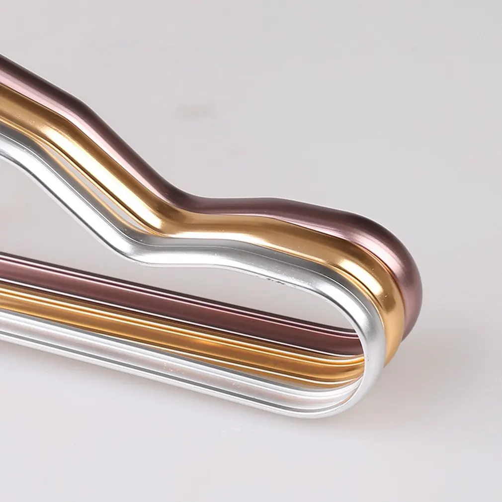 

5pcs Seamless Windproof Non-slip Rotary Wet and Dry Hangers Adult Plastic Large Drying Racks Bold