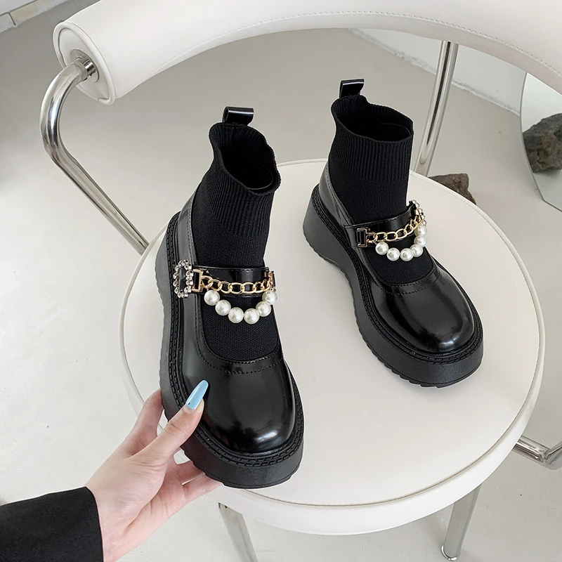 2021 kadın yarım çizmeler kış yuvarlak ayak topuk örme elastik çorap ayakkabı yuvarlak ayak platformu moda inci zincir ayakkabı kadın