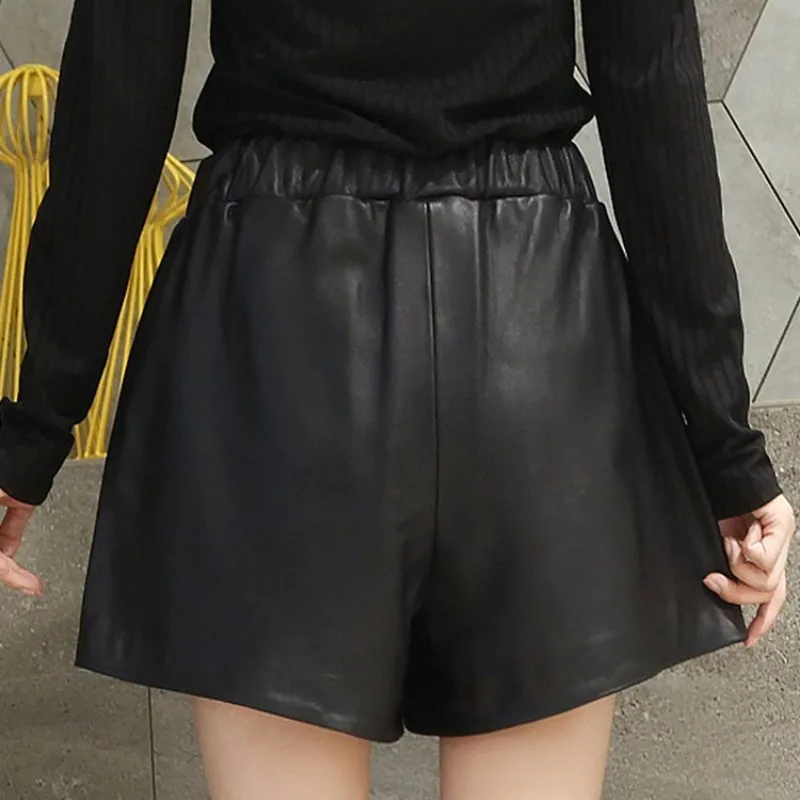 

Wide Casual 100% Sheepskin Leg Shorts Women Street Loose High Waist Real Leather Shorts Autumn New Minimalist Shorts Plus Size