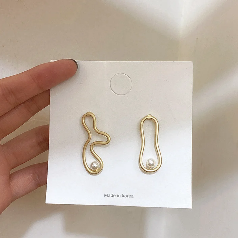 Korean New Fashion Vintage Style Gold Metal Geometric Square Dangle Earrings For Female Personality Pearl Daily Accessories | Украшения и