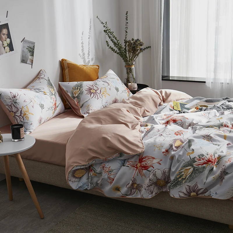 Роскошный комплект постельного белья Liv-Esthete из 100% шелка с цветами шелковистый