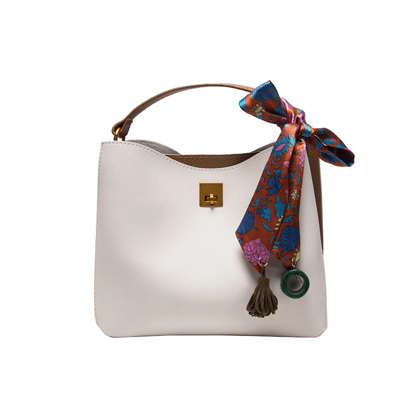 2021 фирменная одежда для девочек сумка-мешок через плечо Для женщин сумка из