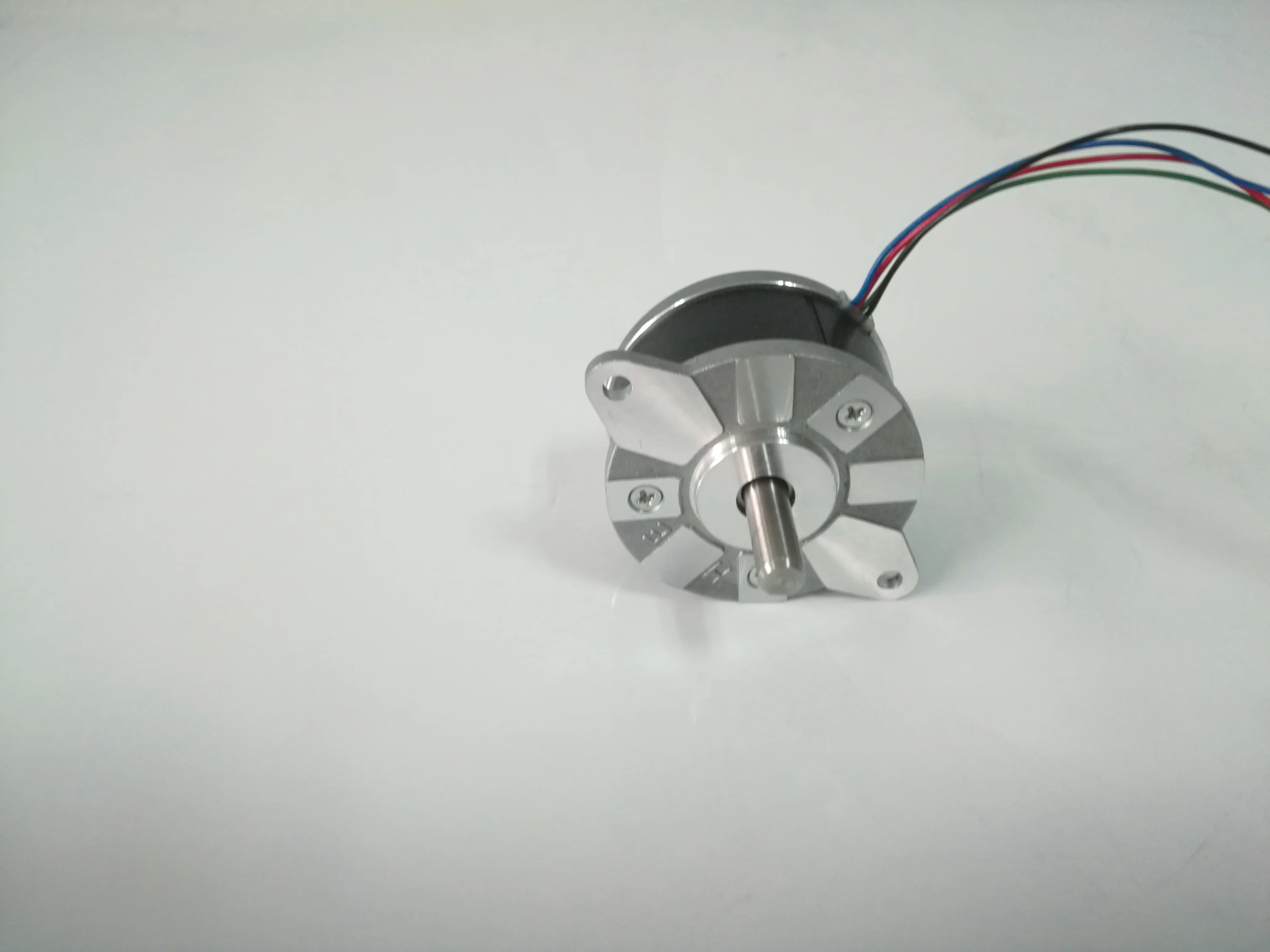 Шаговый электродвигатель NEMA14 шаговый Электродвигатель с шаговым двигателем