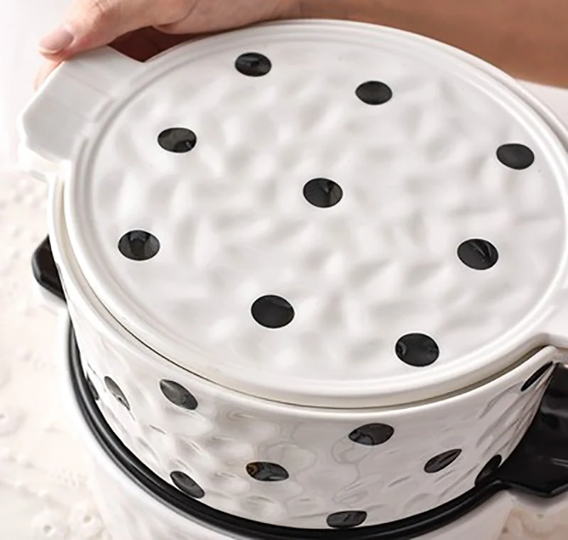 Набор посуды и тарелок поднос с золотыми краями для ужина в горошек Суповая