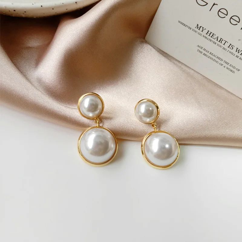 

2021 Korean Gothic Retro Exquisite Charm Simplicity Temperament Ear Studs for Women Pearl Earrings Jewelry Gifts