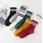 1 парапартия из 5 пар 2021 Новинка весны и лета в Корейском стиле колледж Ретро Стиль хлопок Черный и белый с двумя полосками, пара носков