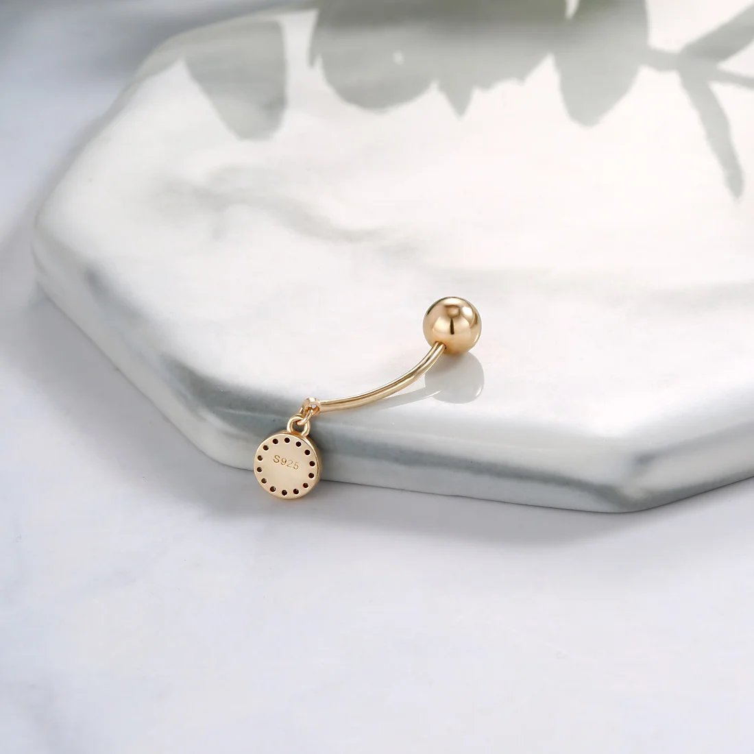 Кольцо Neoglory S925 Серебряное с цирконом для пупка женщин пирсинг тела деликатное