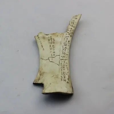

Exquisite antique resin imitation oracle bone inscriptions home decoration
