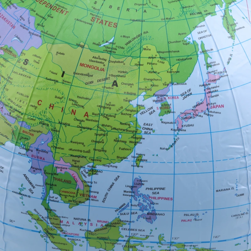 

1pcs 32CM Inflatable World Globe Map Ball Squishy Toys Early Education Geography Toys Map Balloon Beach Ball Toy For Children