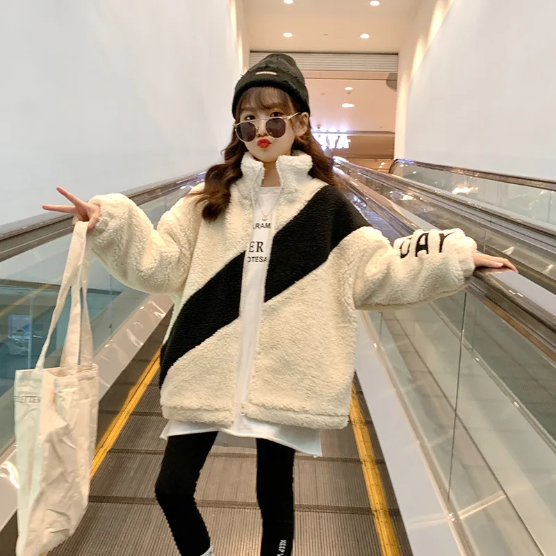 

Fashion Letter Children Coat Girls Kids Autumn Winter Overcoat Thicken Jackets Plus Velvet Costumes Outwear Tops Clothes High