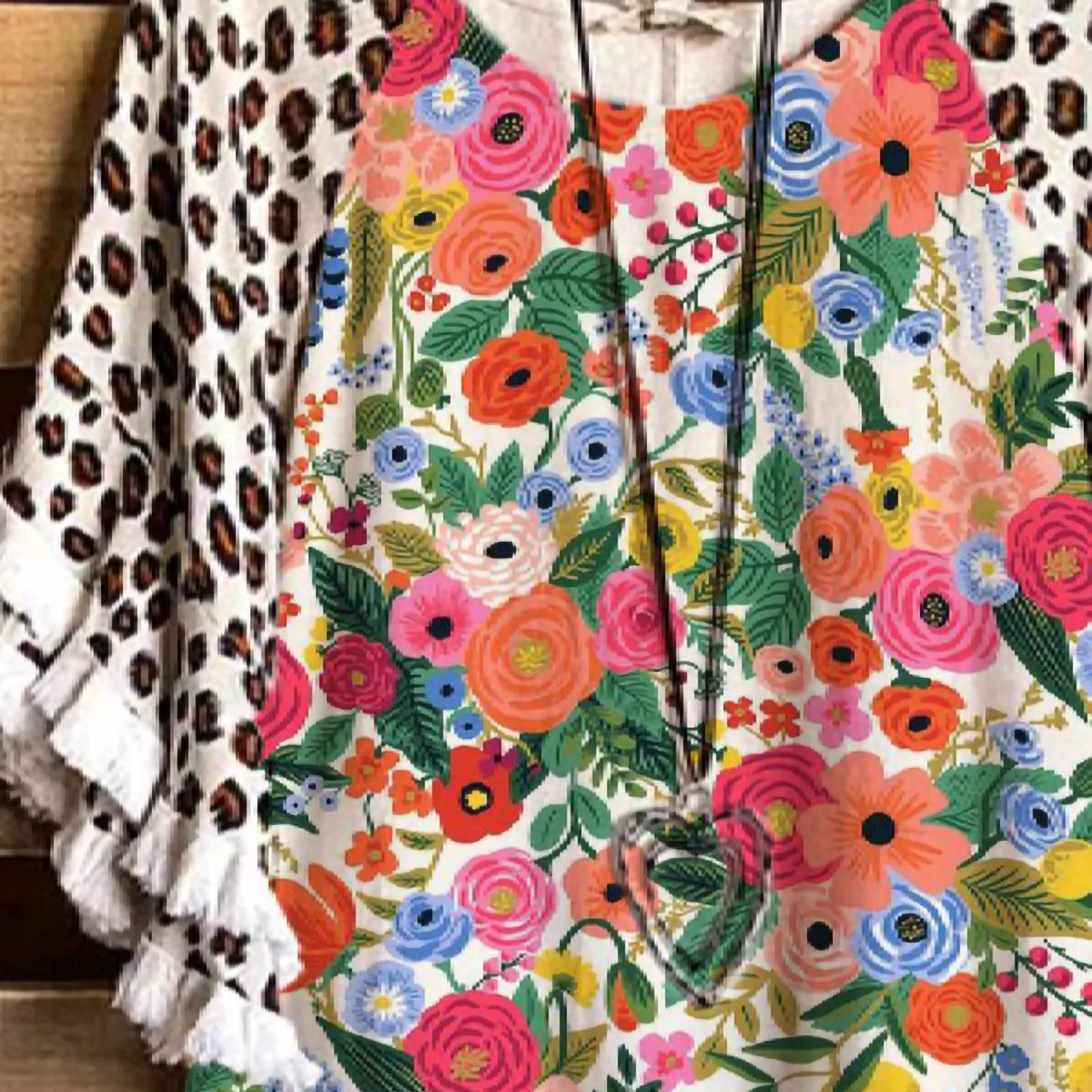 

Summer ladies exquisite floral print fashion retro large size short-sleeved lace trim beach holiday Floral Sunflower Print top F