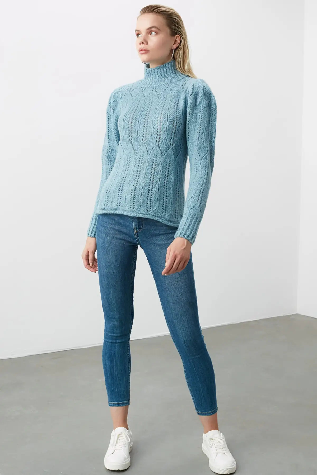 

Trendyol Mesh Detailed Knitwear Sweater TWOAW21KZ0205