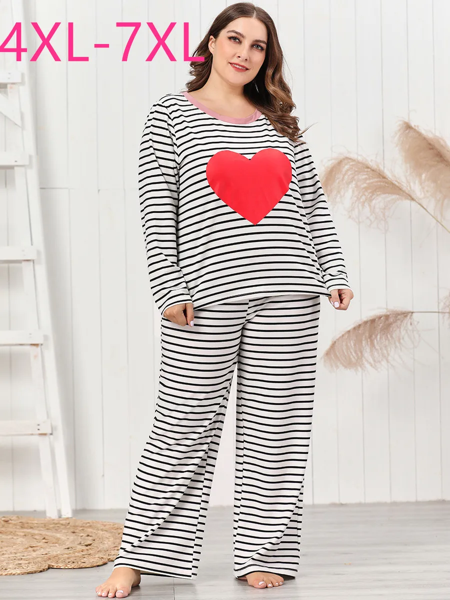 Новинка осенне-зимняя Свободная белая черная футболка в полоску с длинными