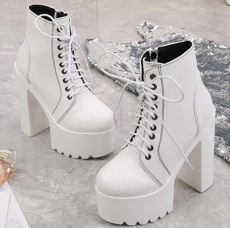 Модные женские ботильоны со шнуровкой обувь в стиле панк на платформе очень